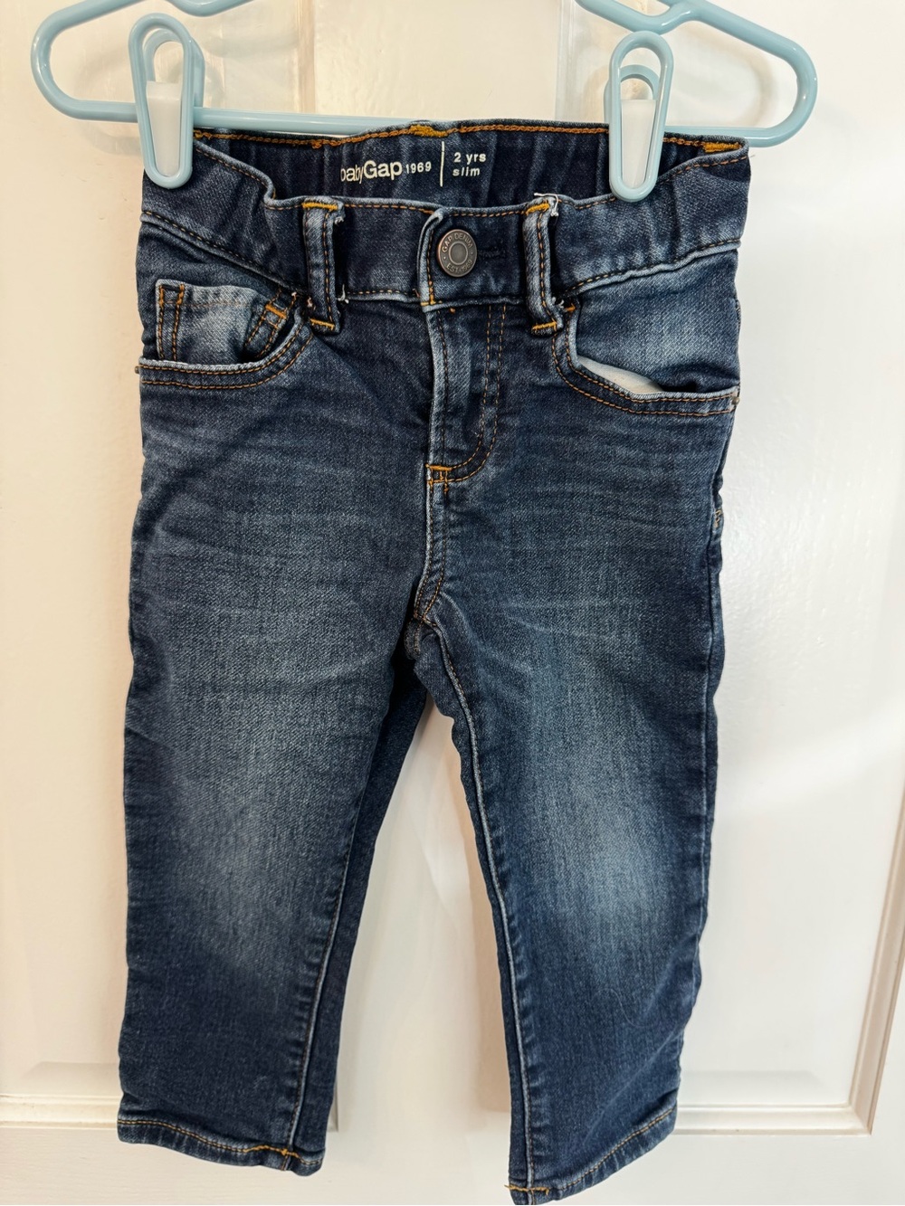 Gap size 2T slim jeans